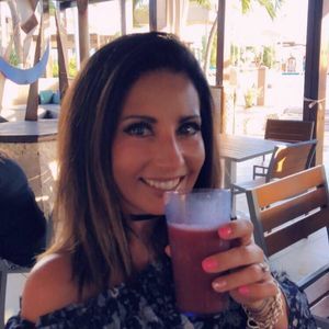 Meet your Posher, Nikki